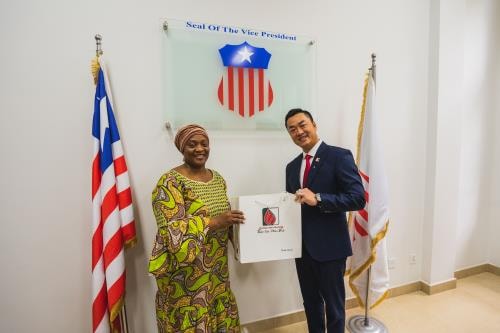 Phía Liberia chia sẻ cơ hội hợp tác và chào đón các nhà đầu tư đến trợ giúp phát triển về lĩnh vực nông nghiệp và sản xuất công nghiệp
