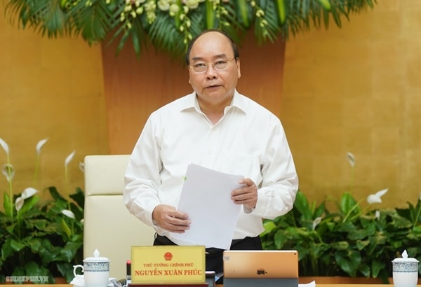 Thủ tướng Nguyễn Xuân Phúc phát biểu kết luận phiên họp. Ảnh: VGP