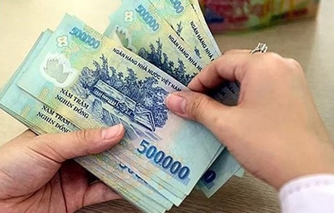 Các chuyên gia lao động cho rằng, việc cho phép trả lương lũy tiến làm thêm giờ là một xu hướng phù hợp nhằm hạn chế doanh nghiệp huy động người lao động làm thêm giờ. (Ảnh minh họa)