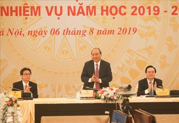 Thủ tướng Nguyễn Xuân Phúc, Phó Thủ tướng Vũ Đức Đam dự Hội nghị. Ảnh: TTXVN
