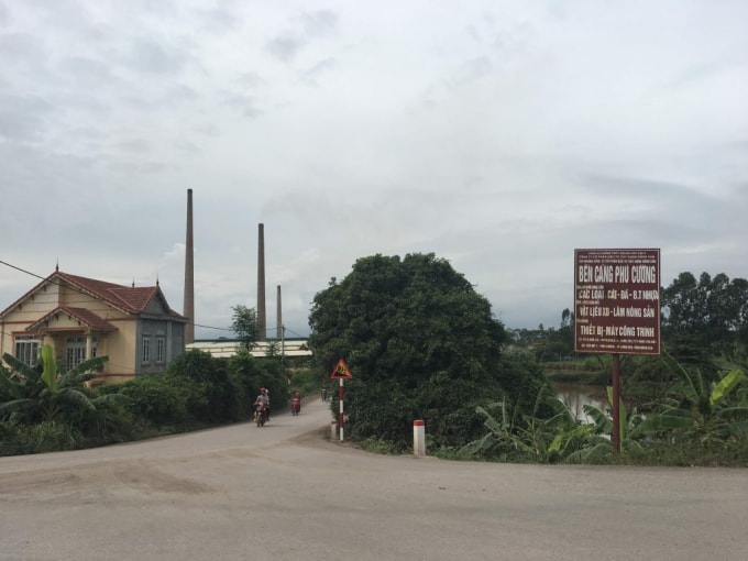 Một đoạn đường dài khoảng 400m nhưng Công ty Hoàng Anh do ông Nguyễn Văn Thuyết làm giám đốc đã “ăn” tiền 2 lần.