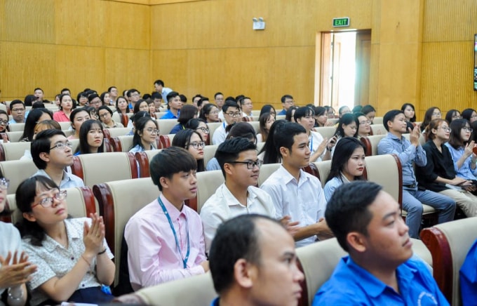 Đoàn viên, thanh niên Khối các cơ quan Trung ương tham dự Tọa đàm