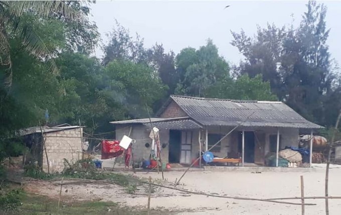 Gia cảnh nghèo của vợ chồng anh Bắc, có con tử vong rất đáng thương tâm (Ảnh: Cái Văn Long).