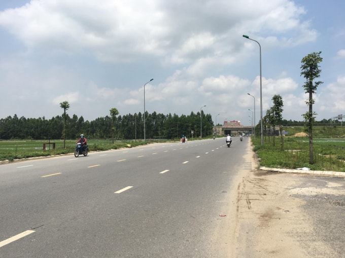 Con đường 3,8 km do Công ty Hưng Ngân là nhà đầu tư thông qua hợp đồng BT.