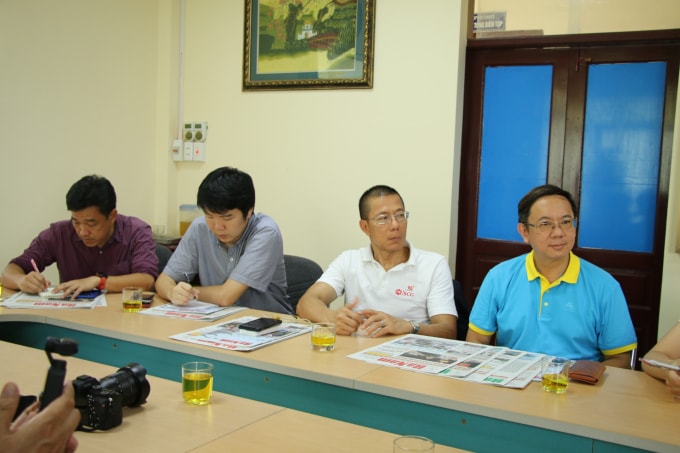Không khí trong buổi trao đổi nghiệp vụ báo chí giữa hai đơn vị diễn ra sôi nổi. Ảnh: PV