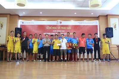 Đội bóng của Công ty In và Dịch vụ Ngân Qũy Agribank đạt giải Nhì Agribank Youth cup 2019