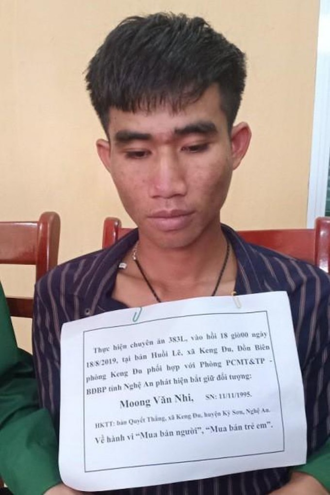 Đối tượng Nhi bị bắt về hành vi mua bán người. Ảnh H.T