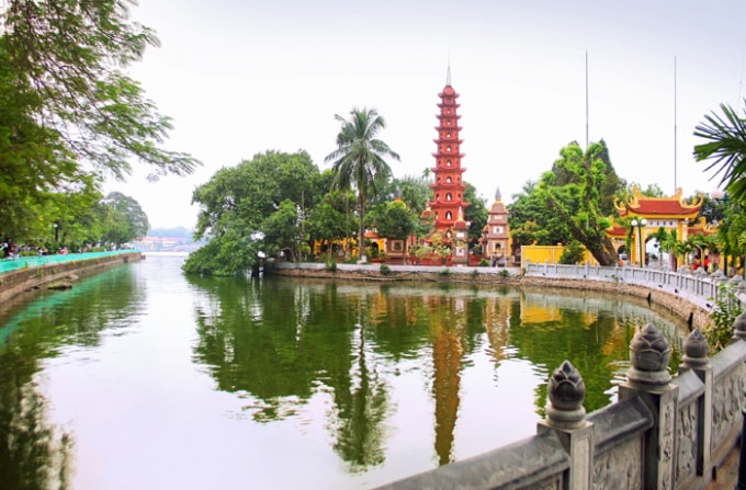 Chùa Trấn Quốc: Linh thiêng cổ tự nghìn tuổi bên Hồ Tây. Ảnh: Internet