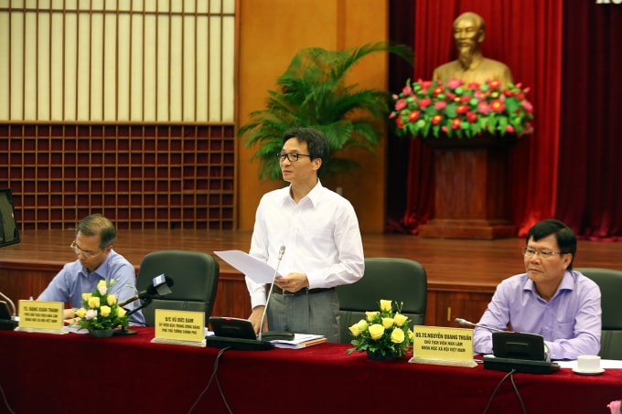Phó Thủ tướng Vũ Đức Đam phát biểu tại Diễn đàn. Ảnh: VGP