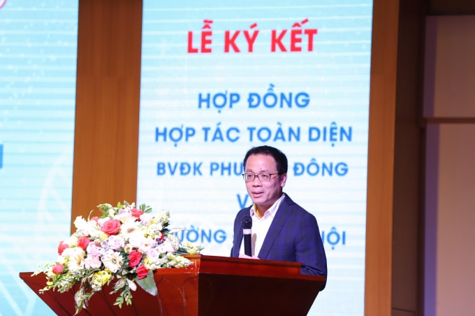 GS.TS. BS Tạ Thành Văn - Hiệu trưởng Trường Đại học Y Hà Nội cho biết trường sẽ tạo điều kiện trong hỗ trợ toàn diện về chuyên môn cho Bệnh viện Đa khoa Phương Đông.