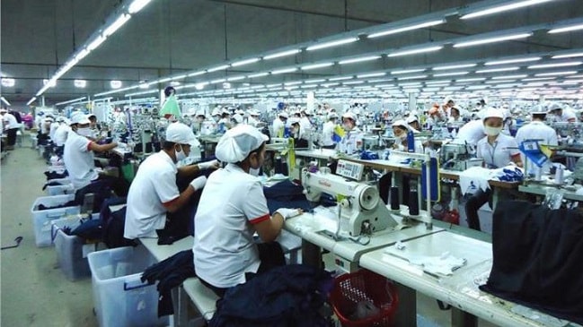 Phần lớn đơn hàng về tay các DN có vốn đầu tư nước ngoài, trong khi nhiều DN Việt Nam rơi vào tình cảnh “khát” đơn hàng. (Ảnh minh họa)
