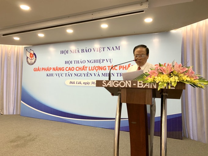 TS Mai Đức Lộc – Phó Chủ tịch Hội Nhà báo Việt Nam phát biểu tại Hội thảo. Ảnh: THL
