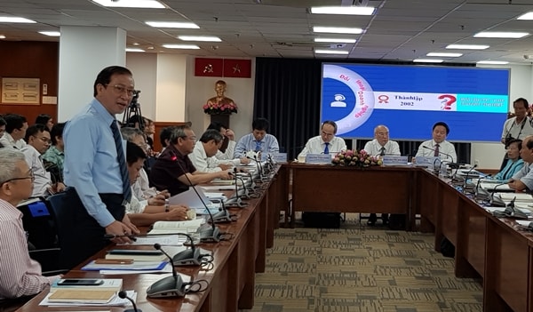 Đại biểu đóng góp ý kiến tại tọa đàm. Ảnh:baovanhoa.vn