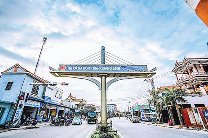 Chợ Ba Đồn là một trong những chợ cổ nhất của Quảng Bình.