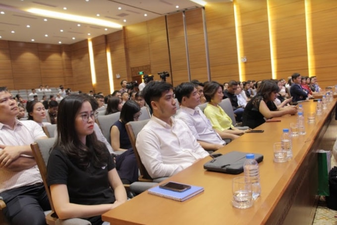 Buổi lễ kí kết thu hút đông đảo khách mời tới tham dự