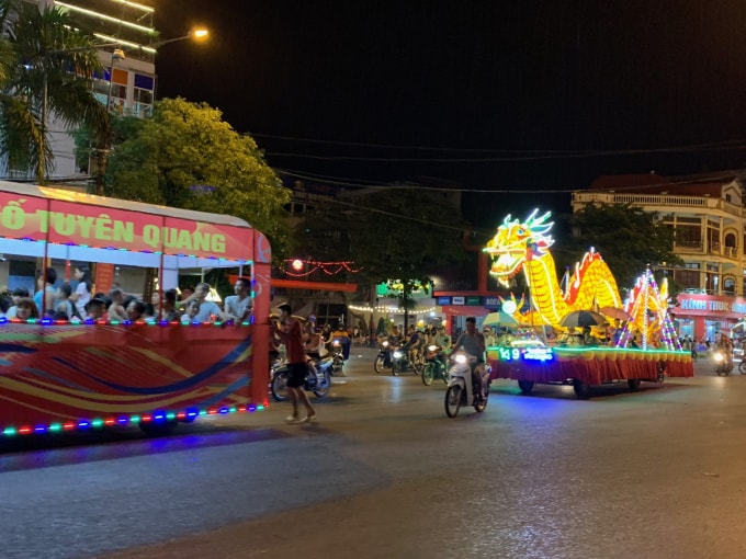TP. Tuyên Quang sẽ là điểm đến đặc biệt của mùa Trung thu 2019. Ảnh: Thủy Tiên