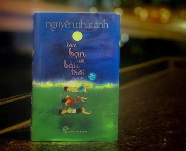 Bìa cuốn sách