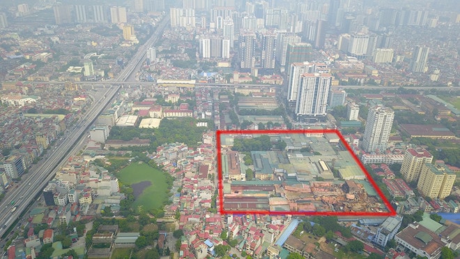Khu đất Công ty Rạng Đông (khoanh đỏ) được quy hoạch xây dựng cao đến 50 tầng .Ảnh Lê Quân.