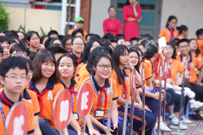 Các bạn học sinh vô cùng thích thú, háo hức với buổi giao lưu.