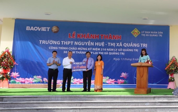 Tập ðoàn Bảo Việt dành 15 tỷ ðồng xây dựng trýờng THPT Nguyễn Huệ, tỉnh Quảng Trị