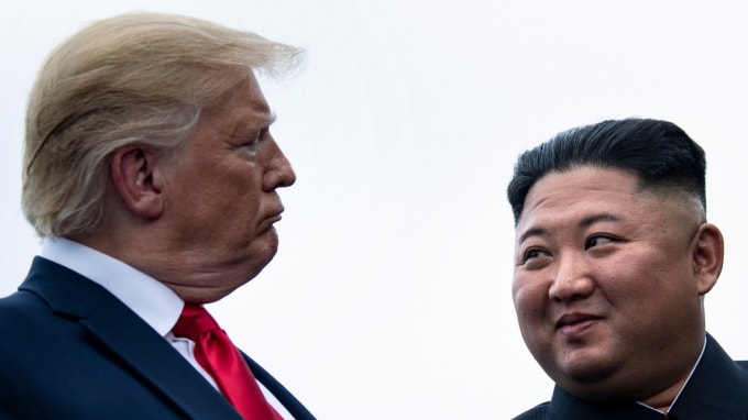 Tổng thống Mỹ Donald Trump và Chủ tịch Triều Tiên Kim Jong-un. Ảnh: GI