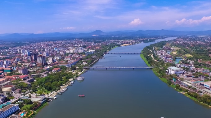 Đôi bờ Sông Hương