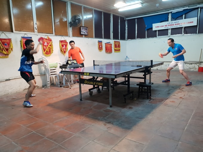 Những đường bóng xoáy mạnh khiến đối thủ mất điểm trong tích tắc luôn được Liên Chi hội Nhà báo Bộ Công an sử dụng khi thi đấu. Ảnh: PV