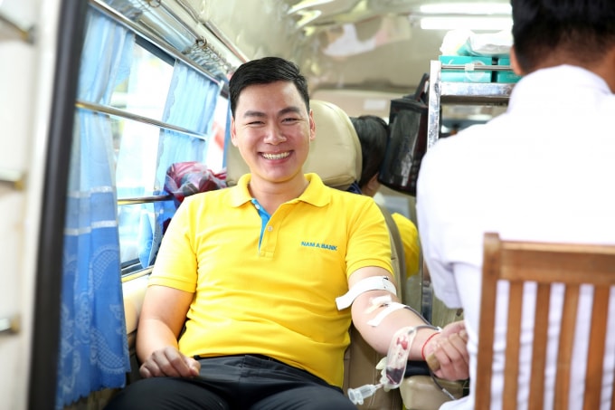 Một giọt máu cho đi – Một cuộc đời ở lại, CBNV Nam A Bank hạnh phúc khi được chung tay lan tỏa giá trị nhân văn đến cộng đồng.