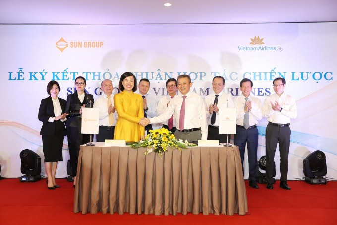 Sun Group ký hợp tác chiến lược cùng Vietnam Airlines.