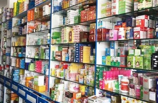 Các nhà thuốc không đảm bảo duy trì được các điều kiện kinh doanh thuốc sẽ bị thu hồi giấy phép. Ảnh minh họa.