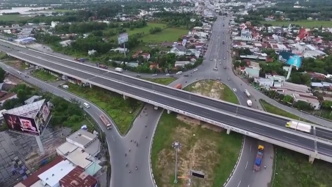 Bộ Giao thông vận tải và các thành viên tập trung tháo gỡ vướng mắc để đẩy nhanh tiến độ Dự án đường cao tốc Bắc - Nam phía Đông. Ảnh: internet