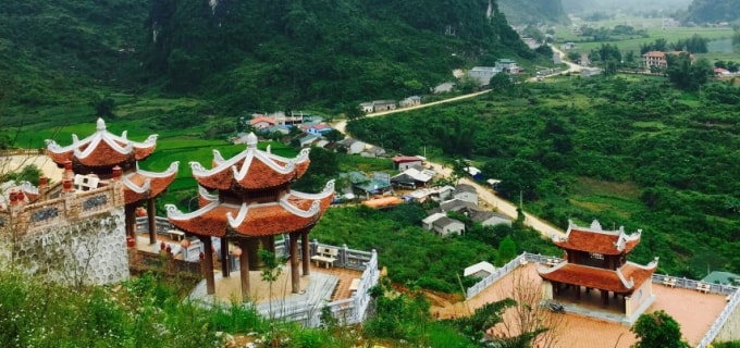 Chùa Phật Tích Trúc Lâm Bản Giốc - Cao Bằng.