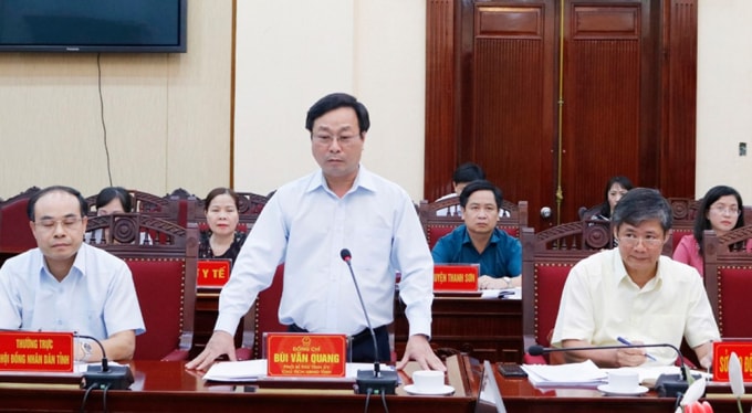 Đồng chí Bùi Văn Quang - Chủ tịch UBND tỉnh Phú Thọ phát biểu tại buổi làm việc.