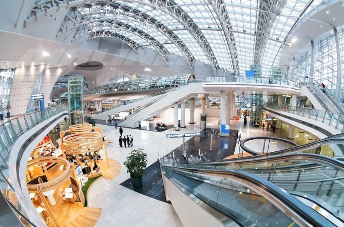 Sân bay quốc tế Incheon là cửa ngõ quan trọng vào Đông Á và cả châu Á.