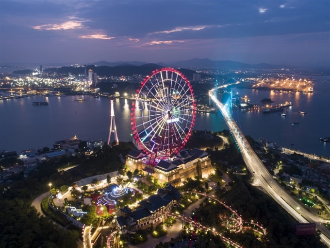 Tổ hợp vui chơi giải trí đẳng cấp Sun World Halong Complex.