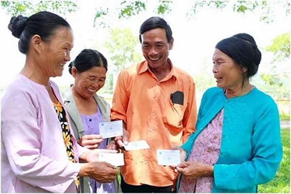 Chính phủ đặt mục tiêu trên 90% người dân tham gia BHYT vào năm 2020 (Ảnh minh họa)