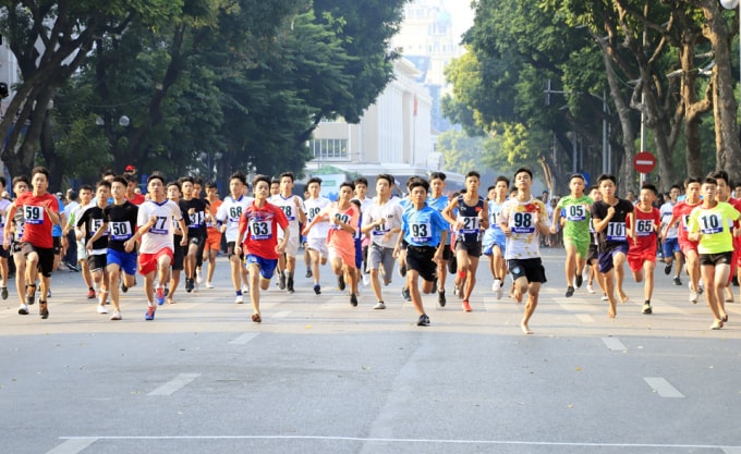 Giải chạy Báo Hà Nội mới mở rộng lần thứ 46: Ấn tượng với nhiều kỷ lục mới. Ảnh: hanoimoi