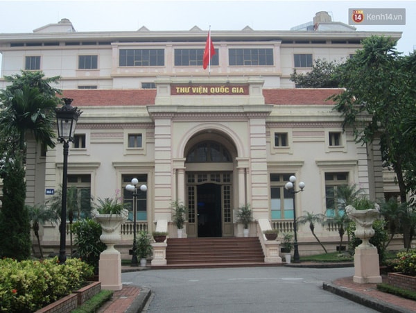 Thư viện Quốc gia tại 31 Tràng Thi sẽ là 1 trong 30 địa điểm du lịch của Hà Nội cấm hút thuốc lá và có thể bị xử phạt tại chỗ. Ảnh: Nam Lê