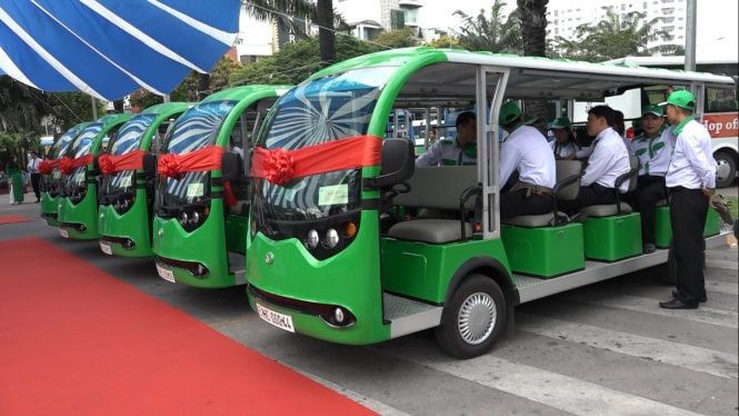 Tập trung phát triển mạng lưới xe buýt và phấn đấu đến năm 2021 - 2025 đưa xe buýt điện vào hoạt động trên địa bàn Hà Nội (Ảnh minh họa)