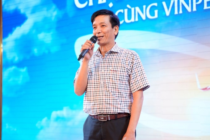 Ông Trần Văn Bình – Phụ huynh có con trai đang làm việc tại Úc quyết định về nước thi tuyển phi công.