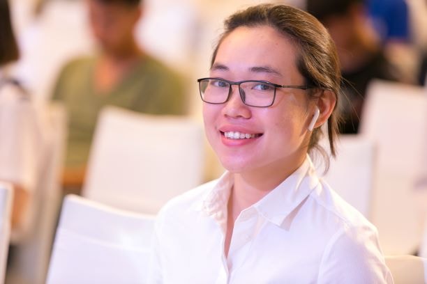 Chị Thụy – nữ nhân viên cá tính, chấp nhận vay ngân hàng số tiền gần 3 tỷ đồng để chi trả toàn bộ khóa học trở thành phi công.