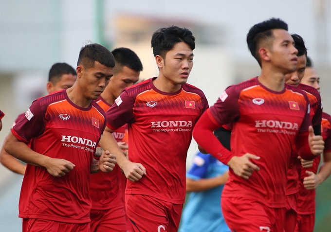 Xuân Trường gặp chấn thương đúng thời điểm quan trọng là điều khiến người hâm mộ tiếc nuối. Ảnh: Hoàng Dương