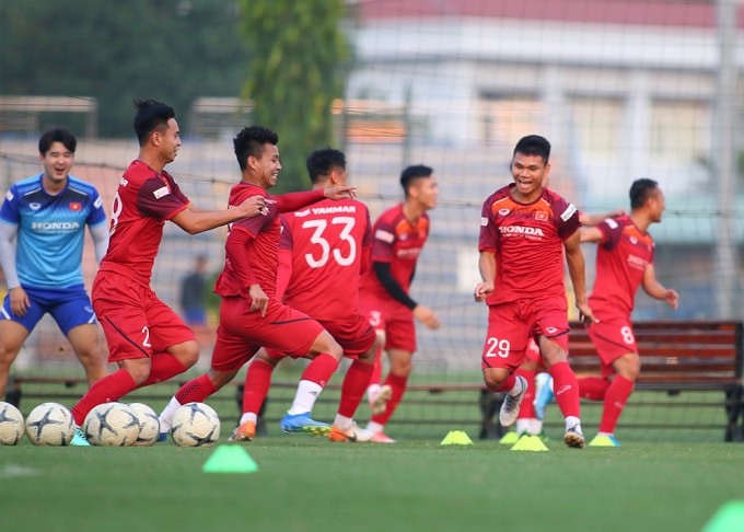Các tuyển thủ Việt Nam được trao cơ hội sẽ phải nỗ lực hết sức để có được suất thi đấu chính thức. Ảnh: Dương Lâm