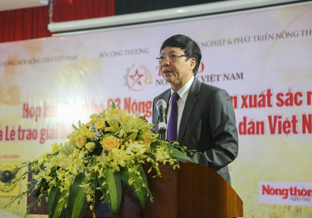 Đồng chí Hồ Quang Lợi, Phó Chủ tịch Thường trực Hội Nhà báo Việt Nam, Trưởng Ban tổ chức giải phát biểu (ảnh: Trọng Hiếu)