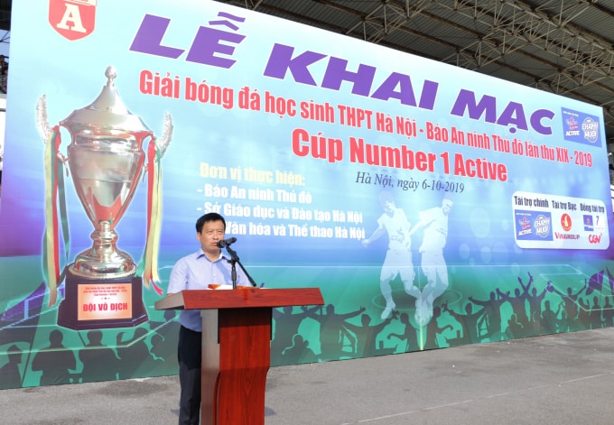 Trung tá Nguyễn Thanh Bình – Tổng Biên tập Báo An ninh Thủ đô – Trưởng Ban tổ chức giải phát biểu khai mạc