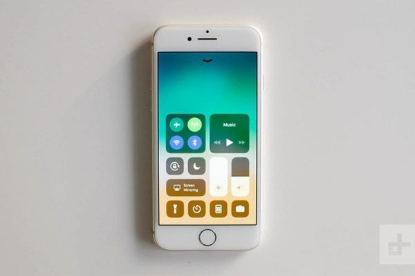 iPhone SE 2 có thể mang dáng dấp iPhone 8. Ảnh minh họa.