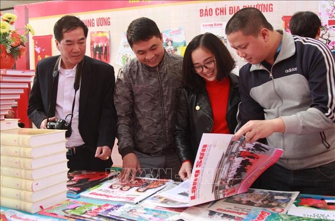 Cấp ủy, chính quyền Lạng Sơn khẳng định trong thời gian tiếp theo sẽ chỉ đạo thực hiện tốt hơn Chỉ thị 37 của Ban Bí thư, góp phần để báo chí phục vụ nhiều hơn cho xứ Lạng giàu mạnh. Ảnh: TTXVN