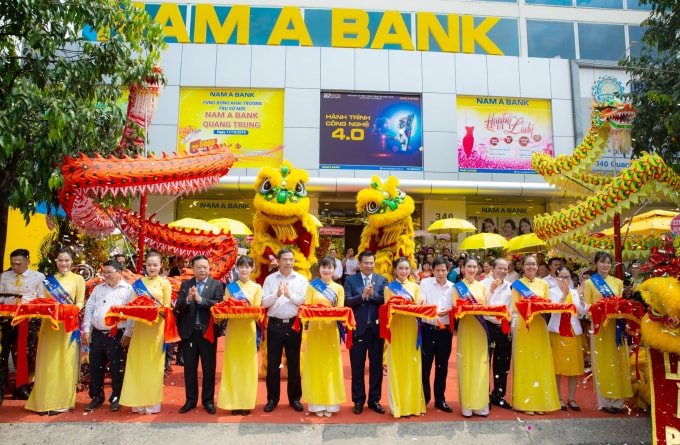 Nam Bank Quang Trung chính thức khai trương trụ sở mới vào ngày 11/10.