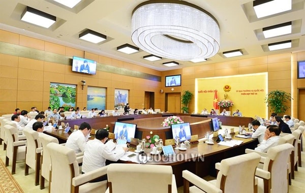 Phiên họp thứ 38 của Ủy ban Thường vụ Quốc hội khai mạc sáng nay, 14/10/2019. Ảnh: quochoi.vn