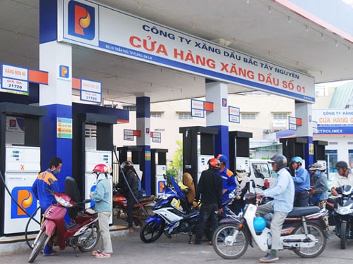 Giá xăng dầu giảm sau khi tăng hơn 1000 đồng ở kỳ trước. Ảnh minh hoạ